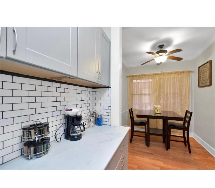 Cozy Downtown Studio By Toyota Center Houston Zewnętrze zdjęcie